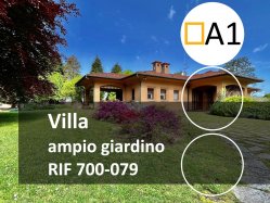 Villa Lago Fino Mornasco Lombardia